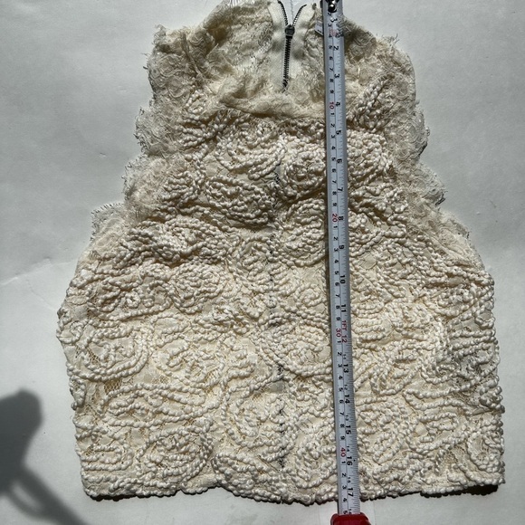 ZARA White Lace  top blouse - Picture 6 of 7